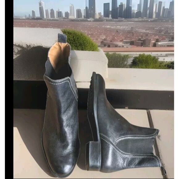 Antonio Melani Chelsea Boots Womens 6 Black Pebbled Italian Leather Ankle Bootie - Picture 2 of 14